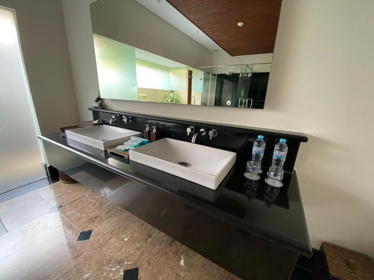 Bintang Bali Villa กูตา ภายนอก รูปภาพ