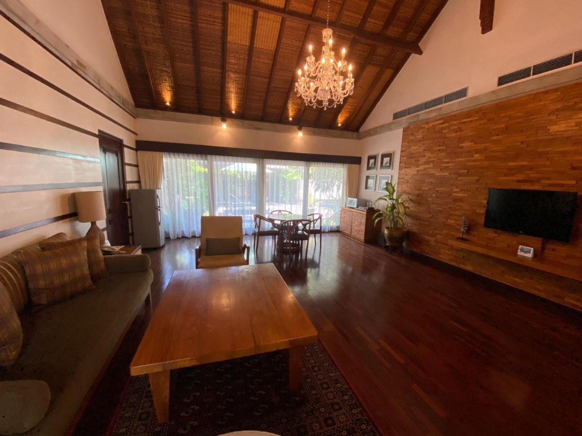 Bintang Bali Villa กูตา ภายนอก รูปภาพ