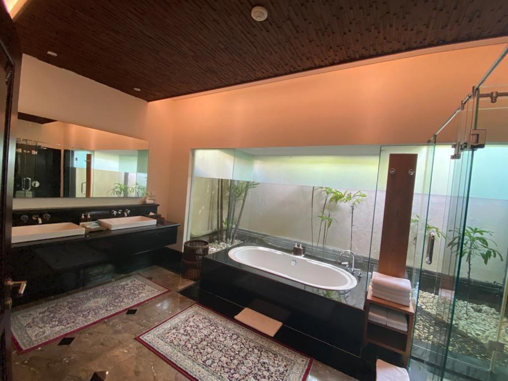 Bintang Bali Villa กูตา ภายนอก รูปภาพ